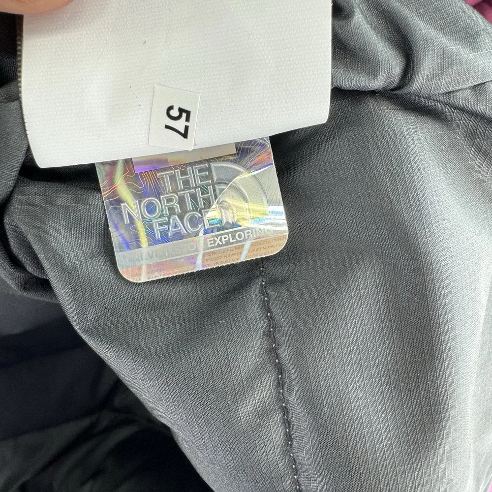 The North Face Minoqua Down Puffer Jacket Mens Large Cyber Berry Pink $220